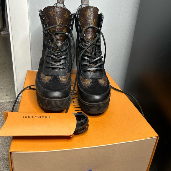 Louis Vuitton Laureate Platform Desert Boot - Picture 1 of 4